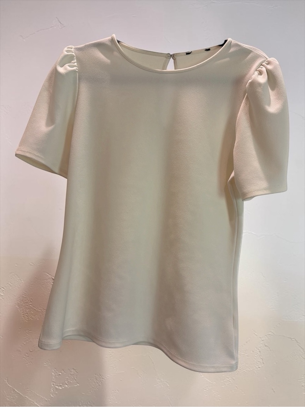 Women's Cream Puff Sleeve Blouse